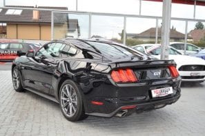 Ford-Mustang-2016
