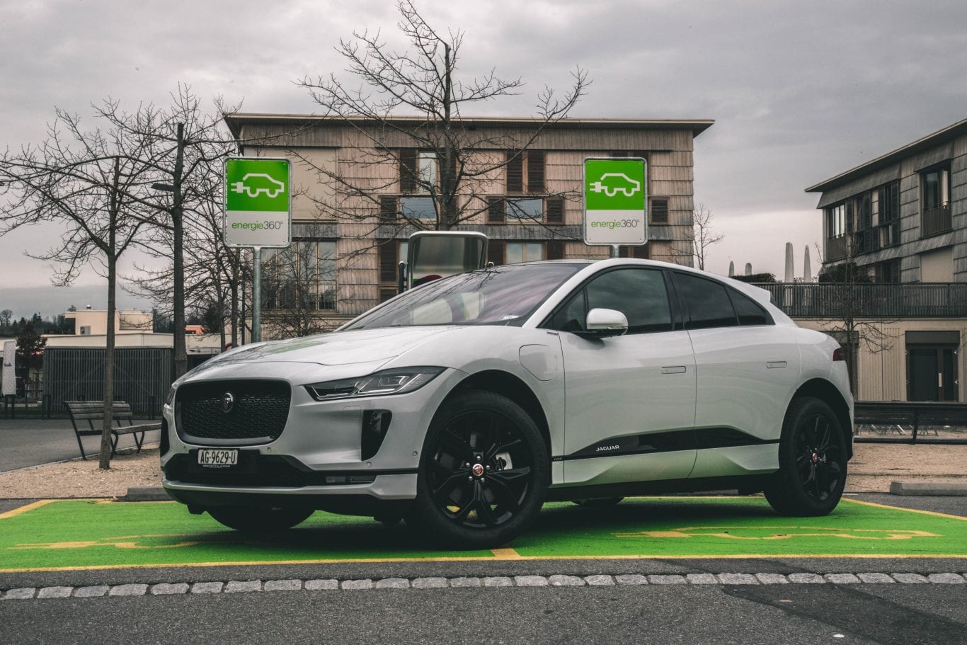 Jaguar I-Pace - die Magie des "i" - Auto Kunz AG 13