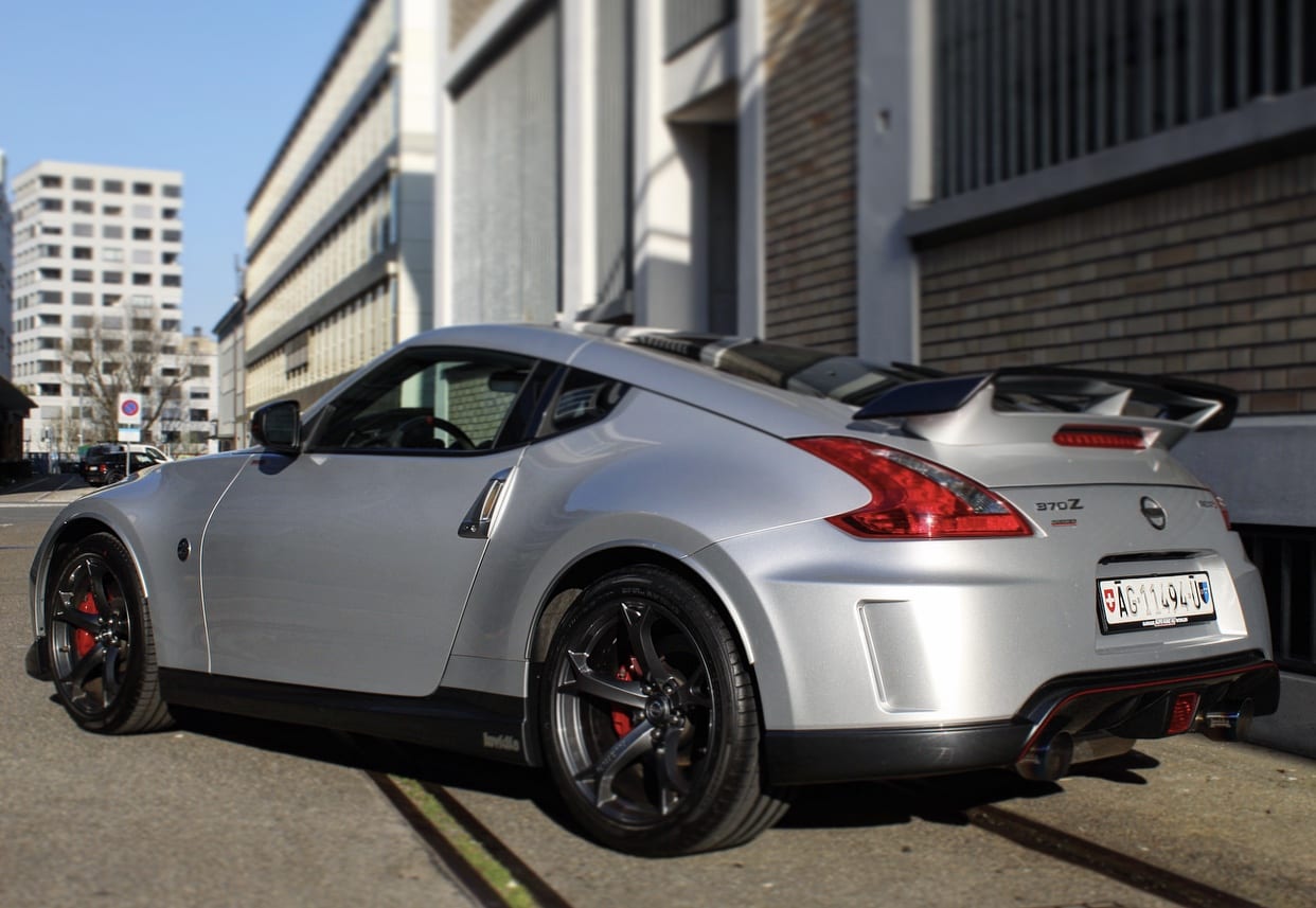 Nissan 370Z Nismo. Fast. Furious. Yes! - Auto Kunz AG 24