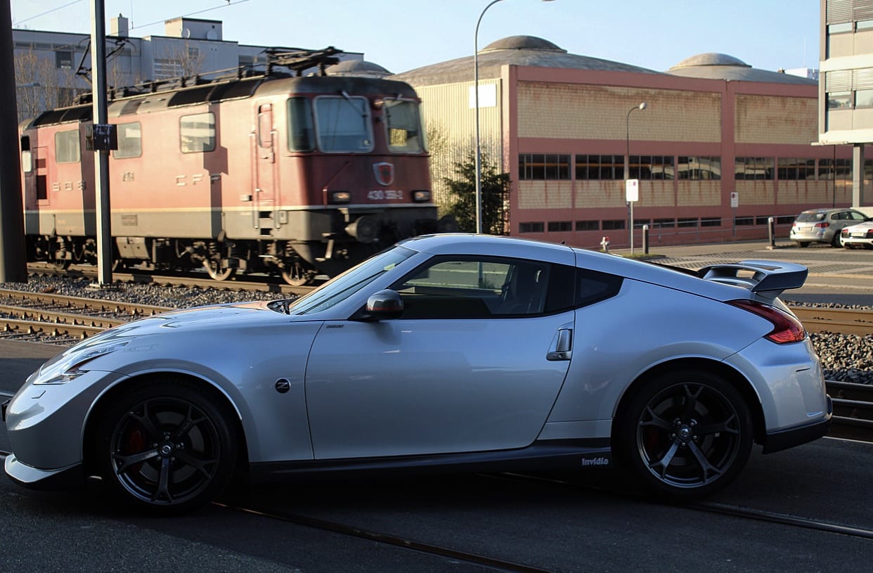 Nissan 370Z Nismo. Fast. Furious. Yes! - Auto Kunz AG 25