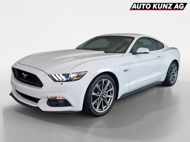 Car gallery image