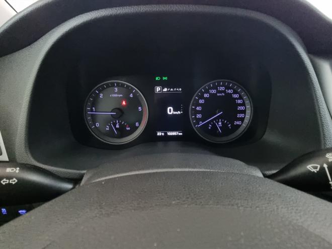 Car gallery image