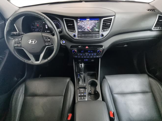 Car gallery image