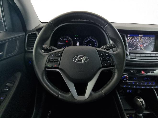 Car gallery image