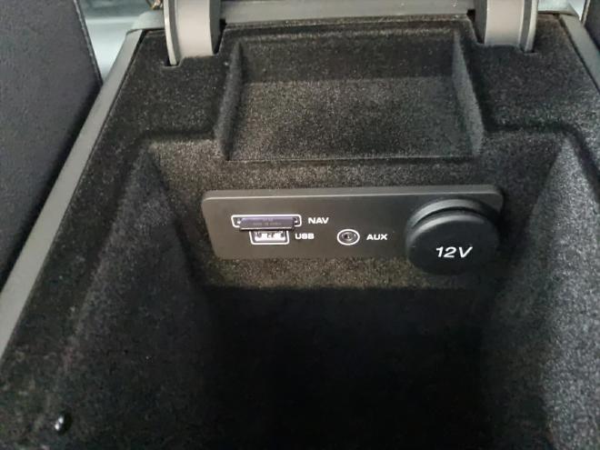 Car gallery image