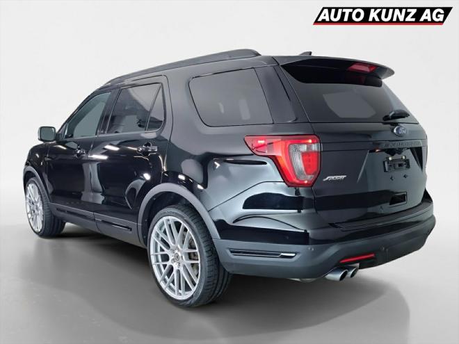 Car gallery image