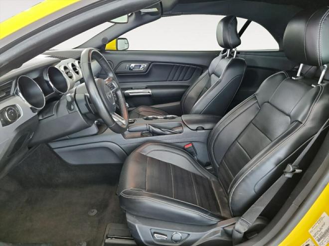 Car gallery image