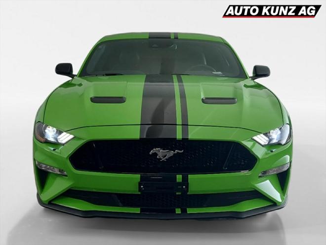 Car gallery image