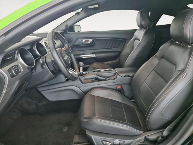 Car gallery image