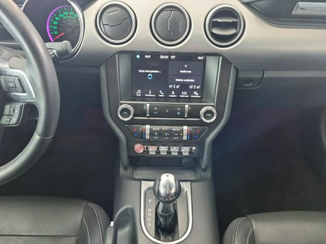 Car gallery image