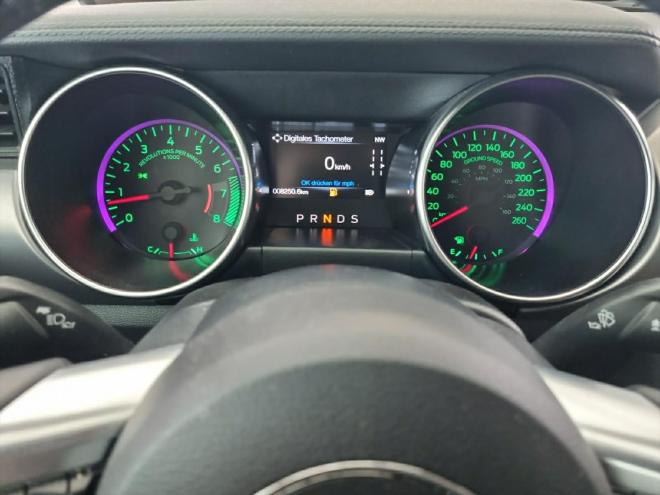 Car gallery image