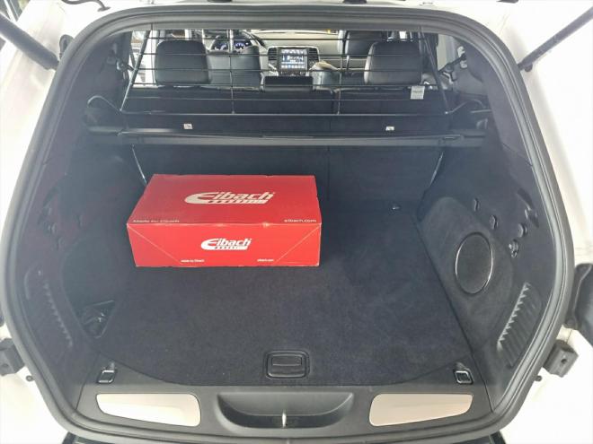 Car gallery image