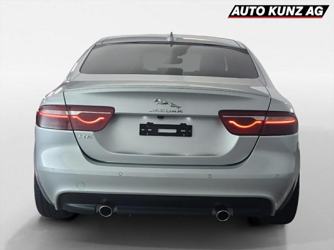 Car gallery image
