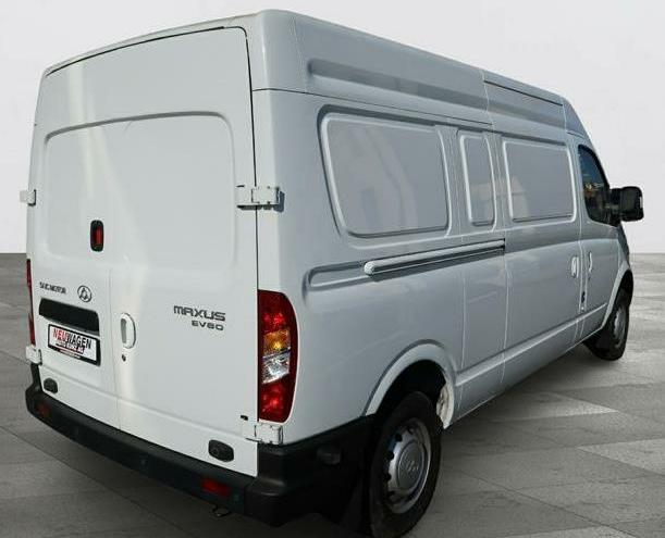 Car gallery image