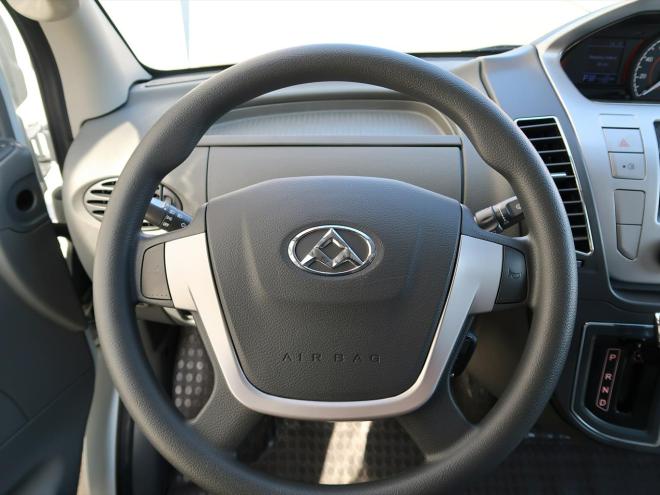 Car gallery image