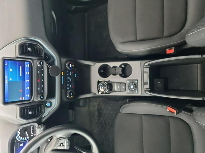 Car gallery image