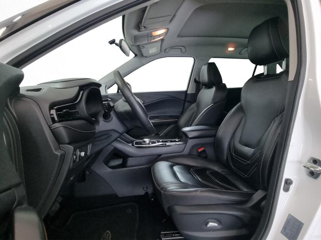 Car gallery image