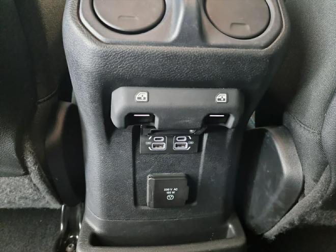 Car gallery image