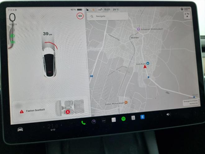 Car gallery image