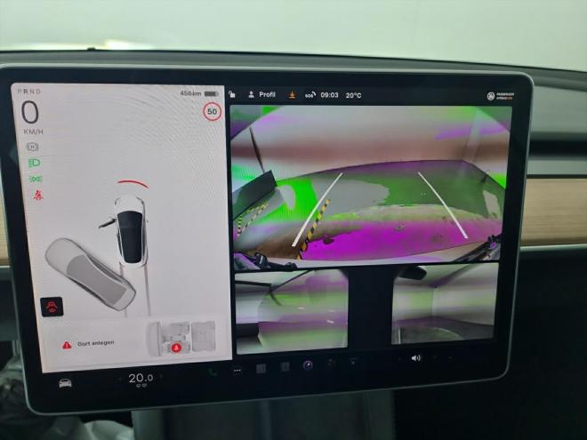 Car gallery image