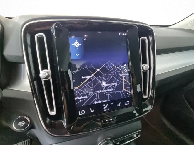 Car gallery image