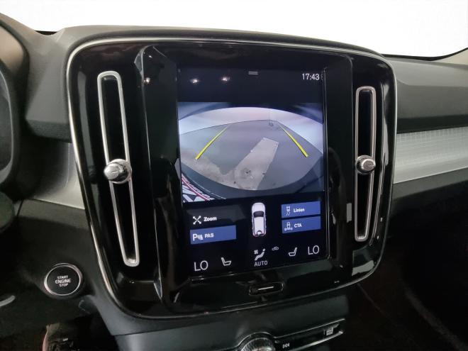 Car gallery image