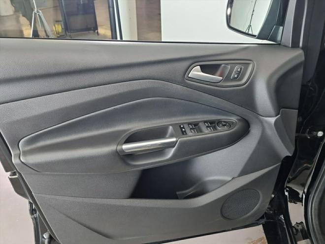 Car gallery image