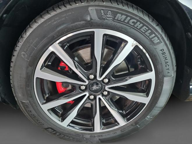 Car gallery image
