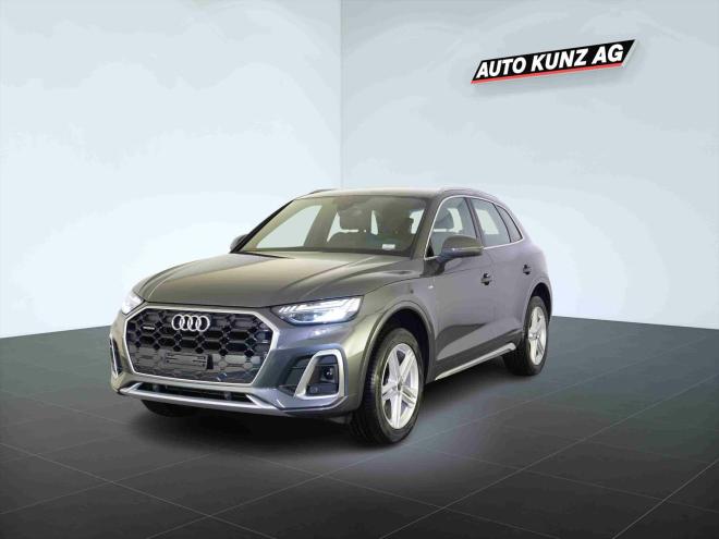 Car gallery image