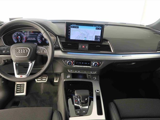 Car gallery image
