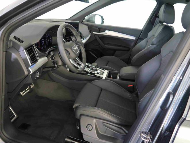 Car gallery image