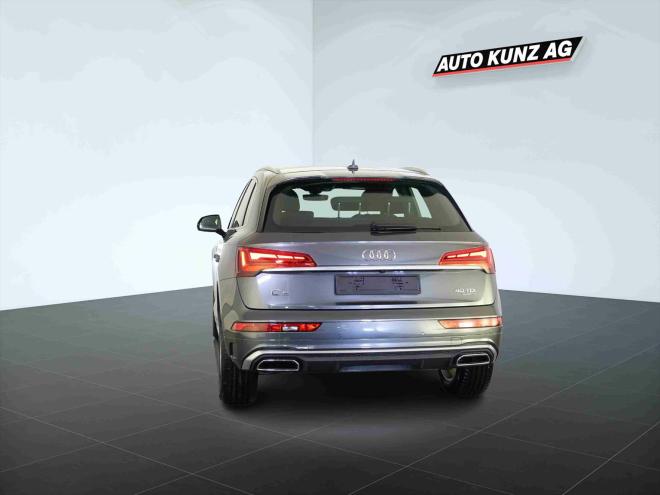 Car gallery image