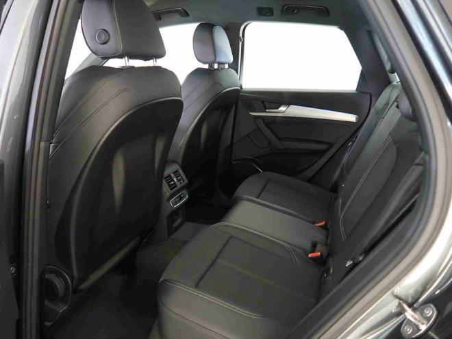 Car gallery image