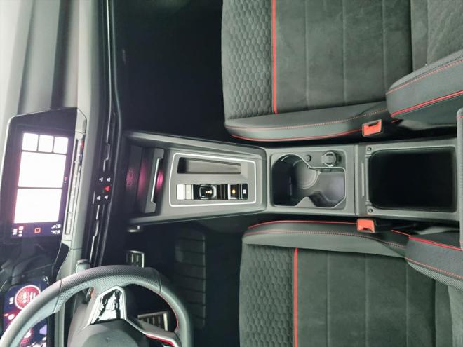 Car gallery image