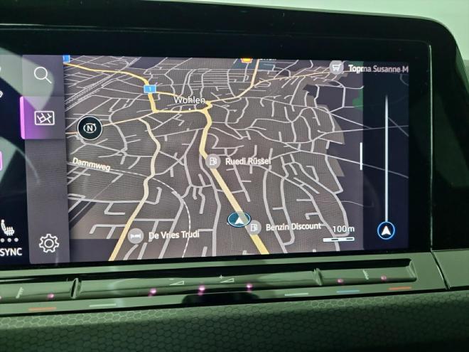 Car gallery image