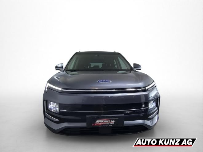 Car gallery image
