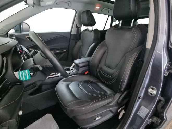 Car gallery image