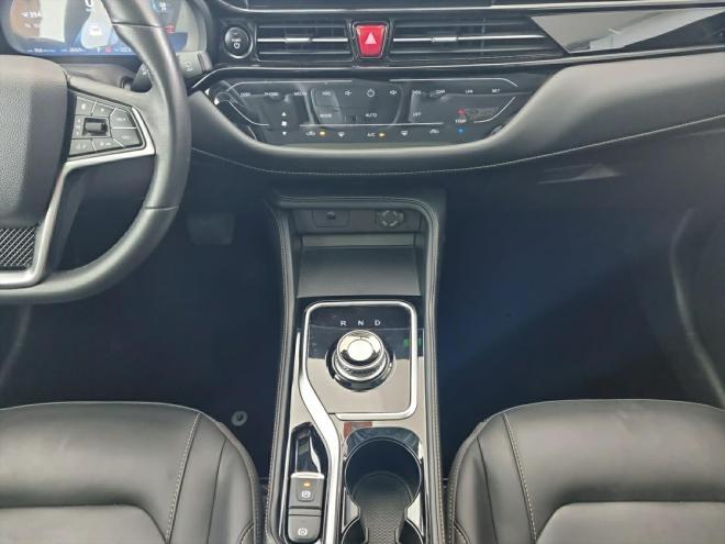 Car gallery image