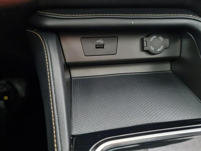 Car gallery image