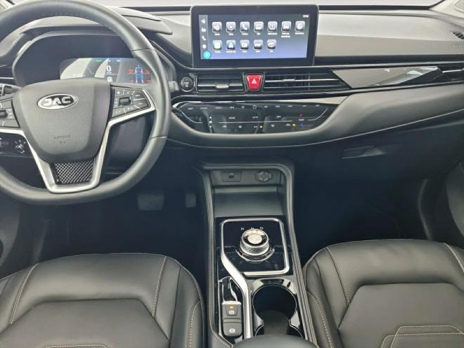 Car gallery image