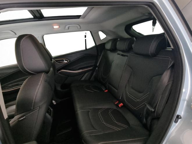Car gallery image
