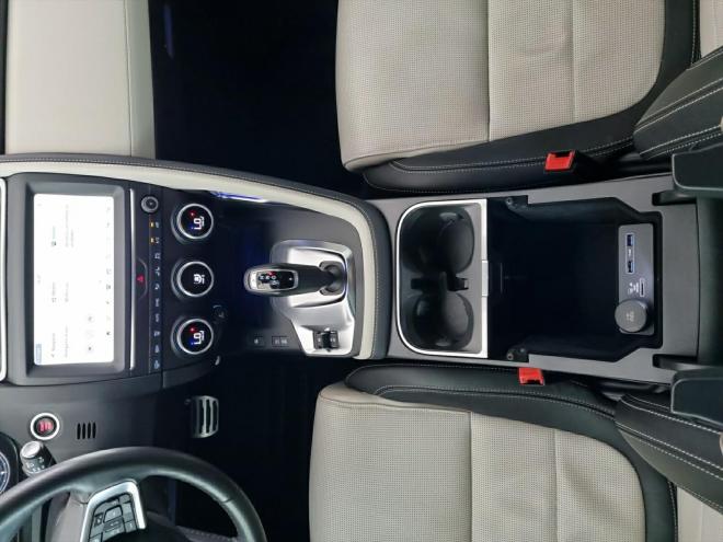Car gallery image