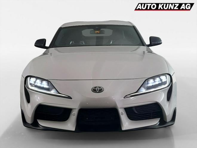 Car gallery image