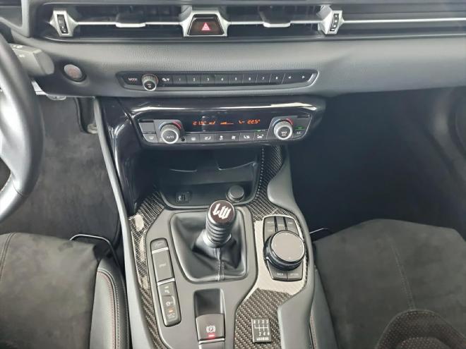 Car gallery image