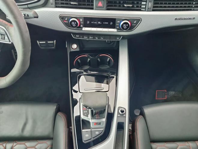 Car gallery image