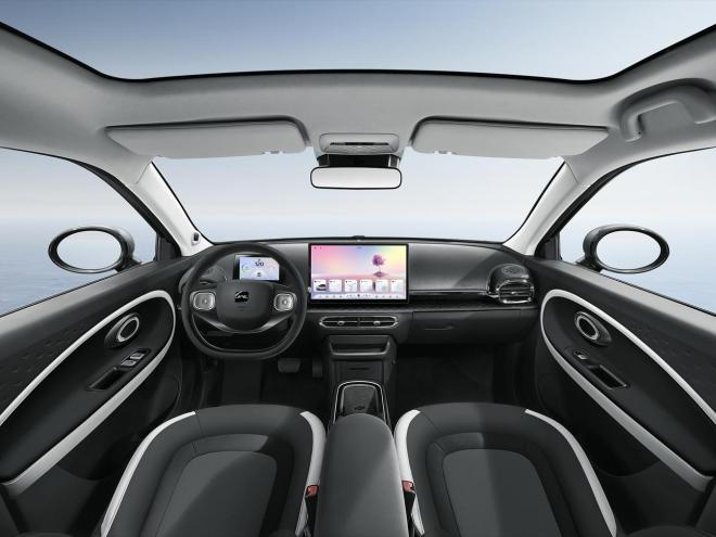 Car gallery image