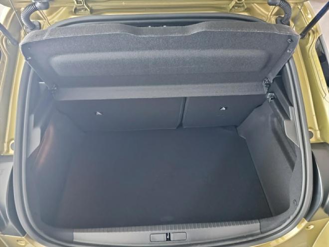Car gallery image