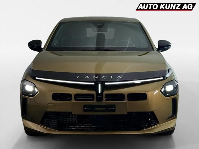 Car gallery image