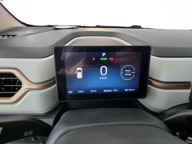 Car gallery image
