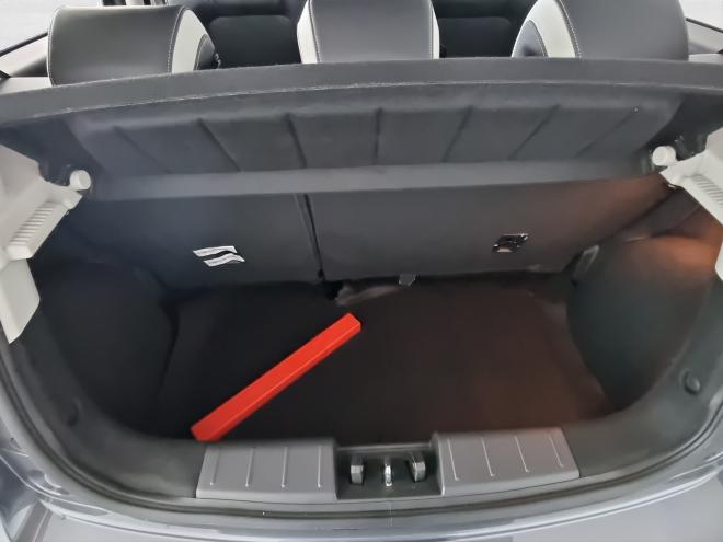 Car gallery image